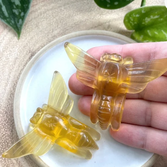 Yellow Fluorite Crystal Bee, Large Fluorite, Animal Carving, Bee Gifts - Picture 2 of 2